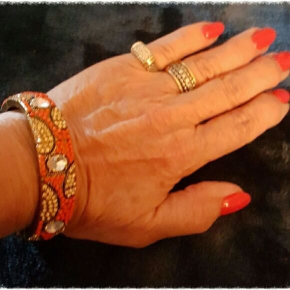 ART DECO VINTAGE 70'S BANGLE - Picture 5 of 5